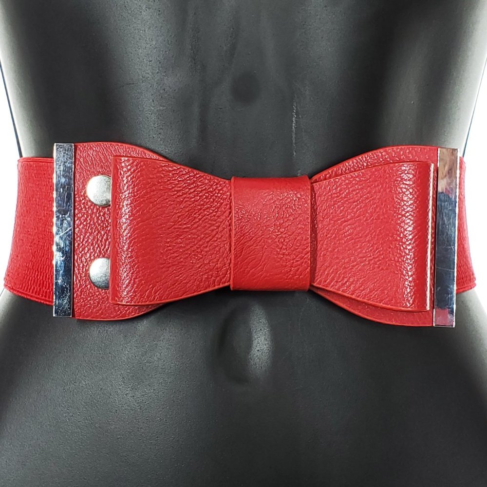LE CHATEAU Large Bow Elastic Belt Red Size Small